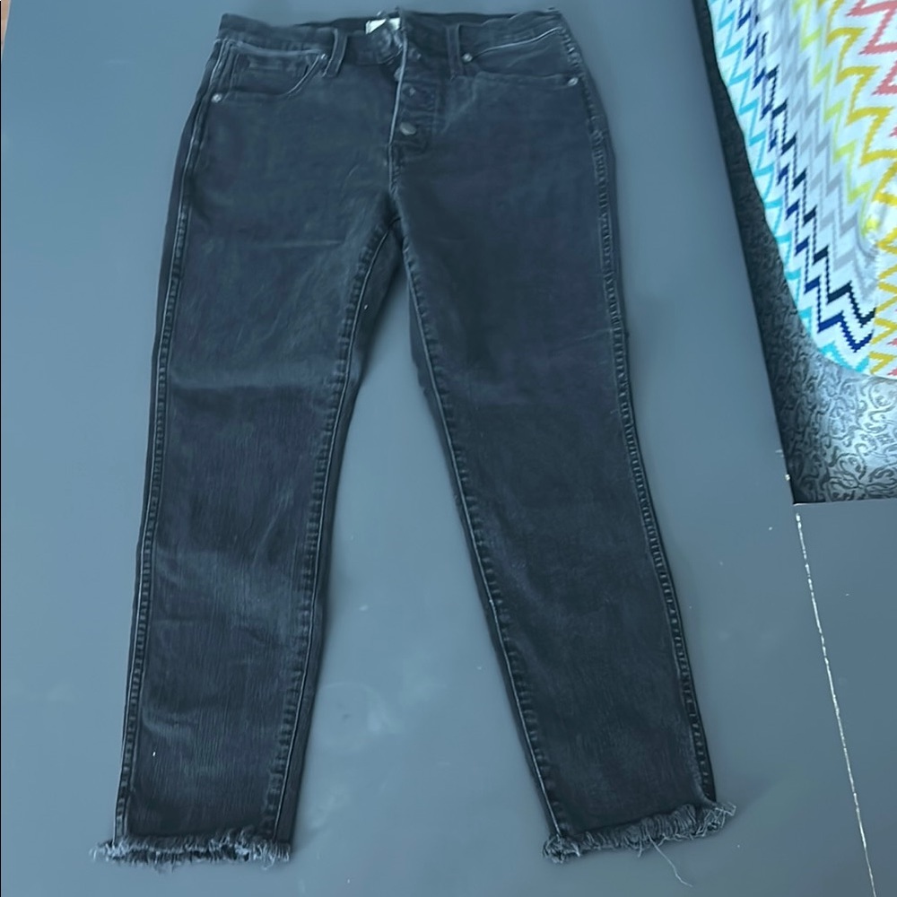 Women's Black Frayed Hem Jeans
